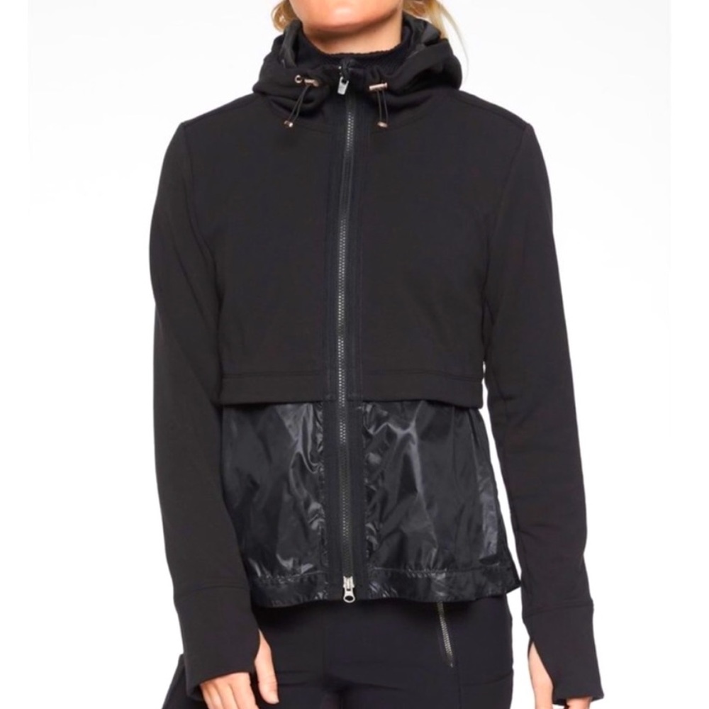 Athleta Windy Point Hoodie Windbreaker Jacket M Medium